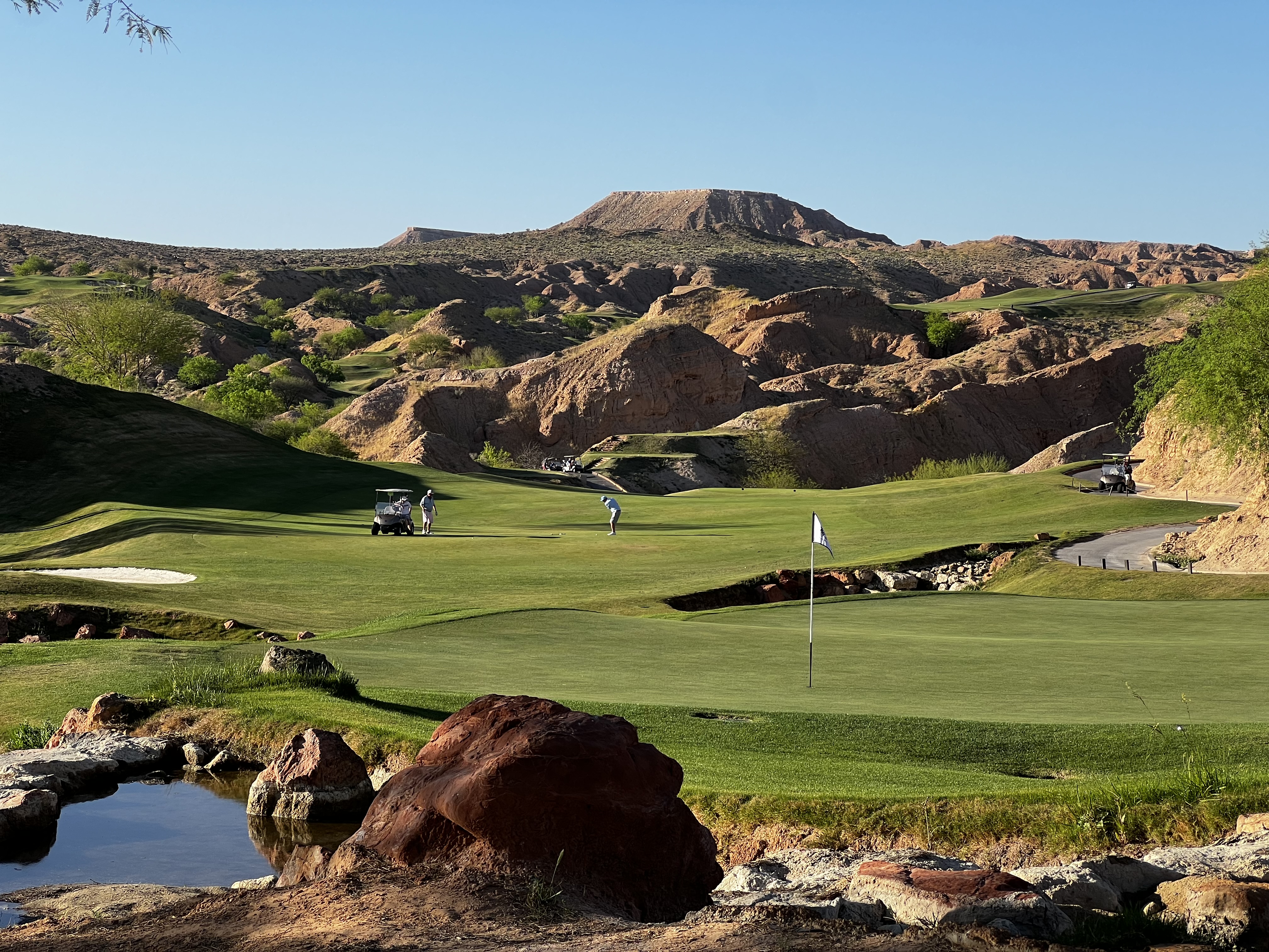 2023 - Vegas - Wolf Creek